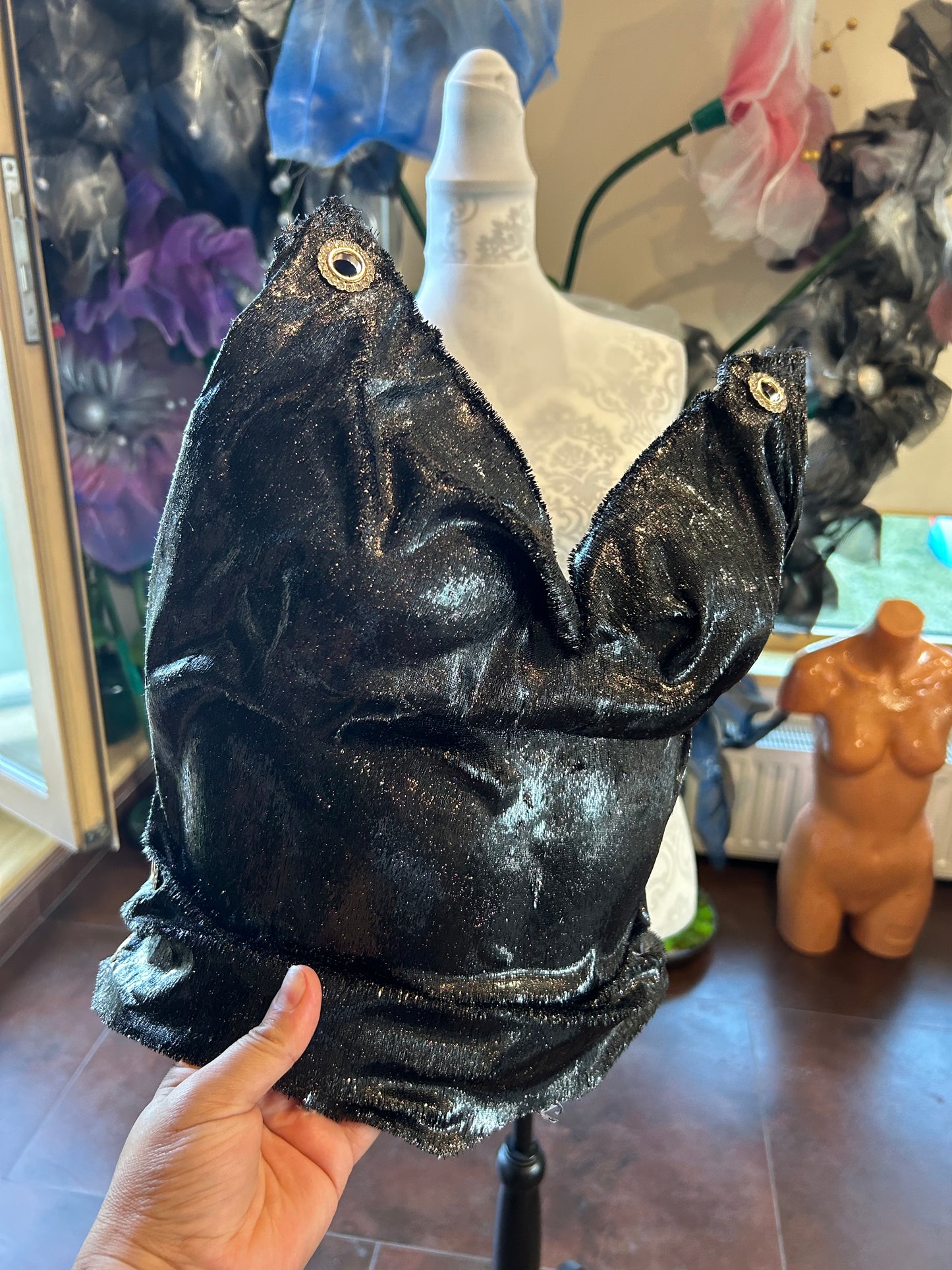 Black Shiny Corset top - Piesă Statement Unicat