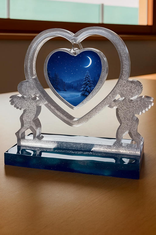 Ramă Foto Inimă cu Îngeri - realizată la comandă după preferințele tale